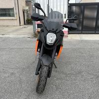 KTM 990 Supermoto T