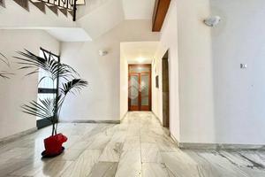 5 LOCALI A CATANIA