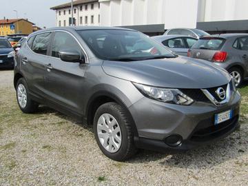 Nissan Qashqai 1.6 DIG-T pochi km
