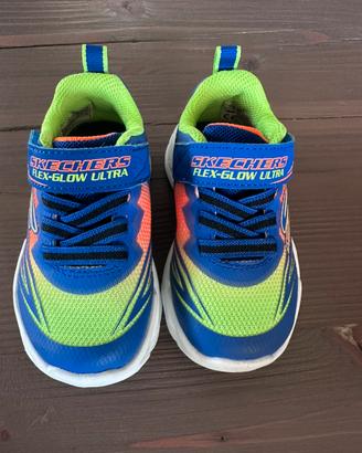 Skechers bimbo numero 22