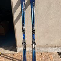 Sci da discesa Atomic Beta Carv modello 9-18