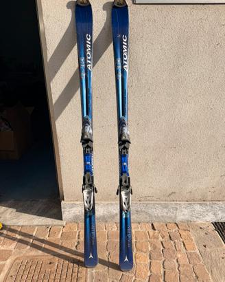 Sci da discesa Atomic Beta Carv modello 9-18