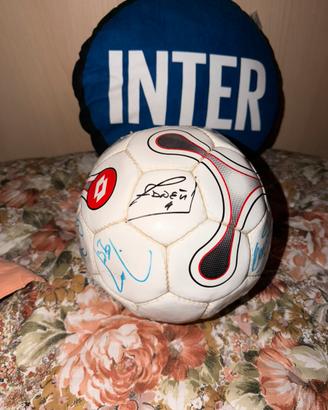 Pallone inter autografafo da zanetti e squadra