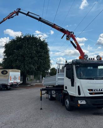 Iveco Eurocargo 100E22 gru Jib e ribaltabile