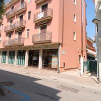 Trilocale a 50 mt dal mare e 400 dal centro