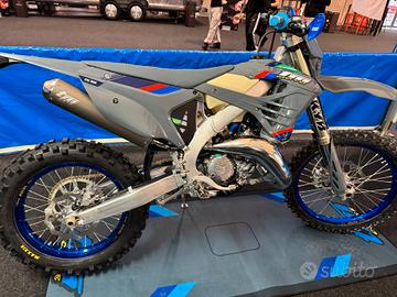 TM Racing 125 Enduro 2026 FI