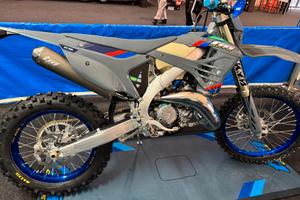 TM Racing 125 Enduro 2026 FI