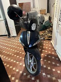 Piaggio  150 liberty