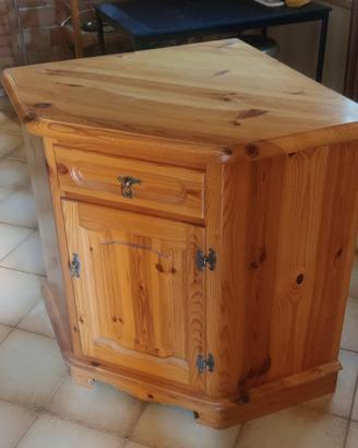 Mobili legno 