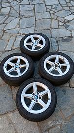 Gomme 205/55/16 con cerchi in lega  BMW serie 1