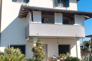 due appartamenti su due livelli 