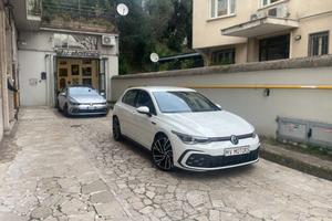 VOLKSWAGEN Golf 2.0 TSI GTI DSG