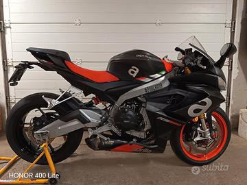 Aprilia rs660 