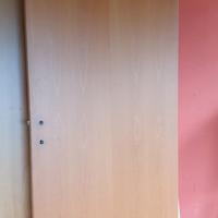 porta color ciliegio