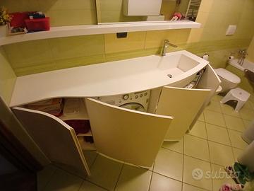 grande mobile bagno realizzato da ebanista legno