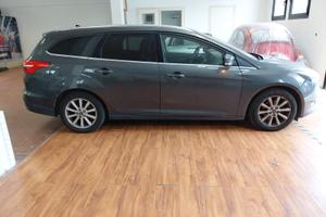 Ford Focus SW 120cv SW GPL - SOLO PER COMMERCIANTI