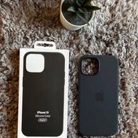 Cover/ Custodia IPhone 15 Apple Nera con MagSafe