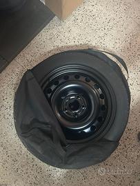 Ruotino R17 + cric