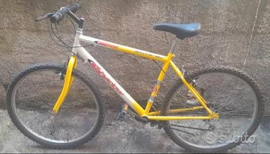 bici uomo 26 pollici mountain bike