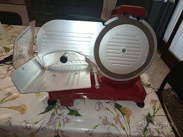 Affettatrice elettrica RGV lama 25 cm – Made in It