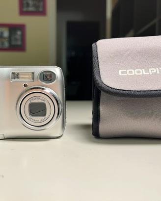 Nikon coolpix 4100