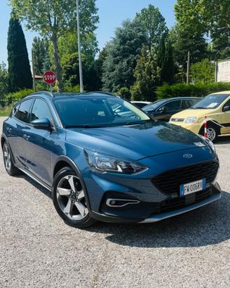 Ford Focus EcoBoost 125 CV automatico Active Co-Pi