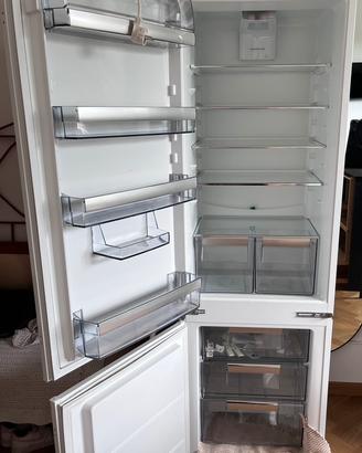 Frigocongelatore AEG SCB81826TS
