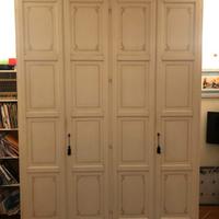 Armadio in legno pregiato