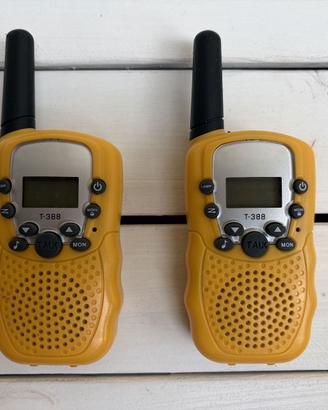 Coppia Walkie Talkie Ricetrasmittenti  8CH