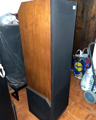 Acoustics Research Ar9