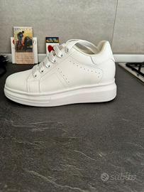 scarpe mai indossate rialzo interno n 38