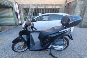 Honda SH 150 – Anno 2021 – € 2.200 trattabili