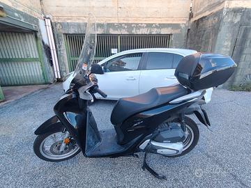 Honda SH 150 – Anno 2021 – € 2.200 trattabili
