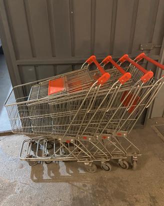 Carrelli da supermercato