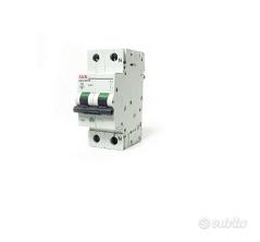 Interruttore elettrico magnetotermico 2p 1+n 16a 4
