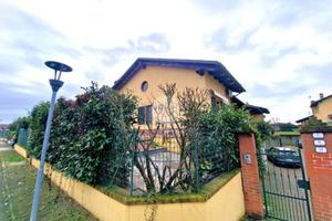 PORZIONE DI BIFAMILIARE A SAN PAOLO SOLBRITO