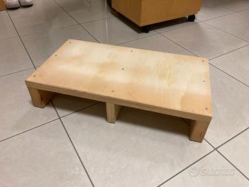 Rialzo / Zoccolo in Legno 65x35x13h cm