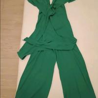 Abito a pantalone
