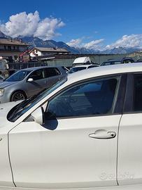 Porta anteriore sx nuda BMW 118 del 2010