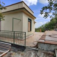 Villetta di 120 mq più un corpo indipendente