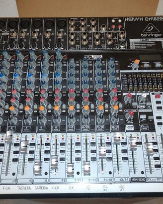 Mixer Audio Behringer Xenyx QX1822USB 