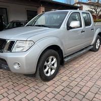 Nissan Navara 2.5 dCi 190CV 4 porte Double Cab LE 