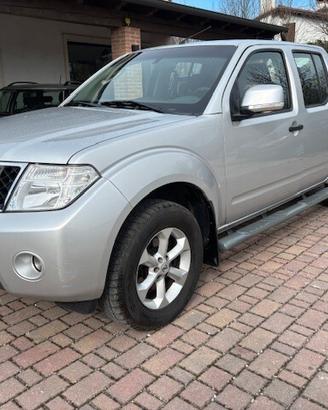 Nissan Navara 2.5 dCi 190CV 4 porte Double Cab LE 