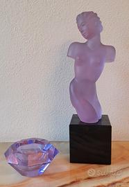 Busto in vetro viola