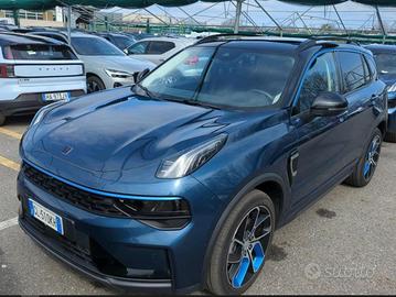 LYNK & CO 01 PHEV