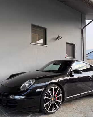 Porsche 911 Coupe 3.8 Carrera S