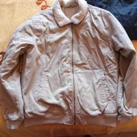 giubbino beige con imbottitura interna 