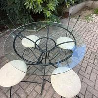 Tavolo in ferro battuto con 4 sedie