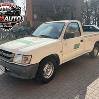 Toyota Hilux 2.4 2WD
