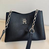 Borsa donna TOMMY HILFIGER TO151H1ET‑Q11 – Nero -